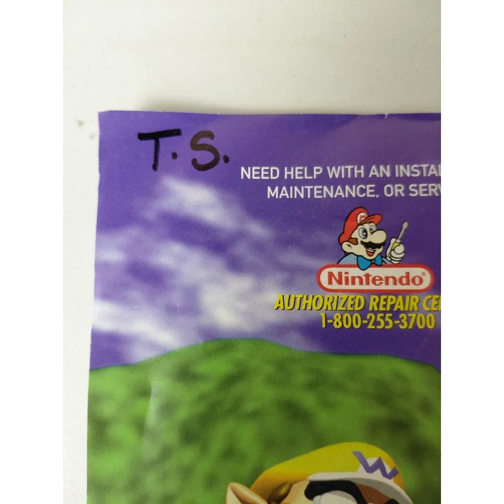 Mario Kart 64 Manual With OEM Nintendo 64 Clear Plastic Case Crack In Back
